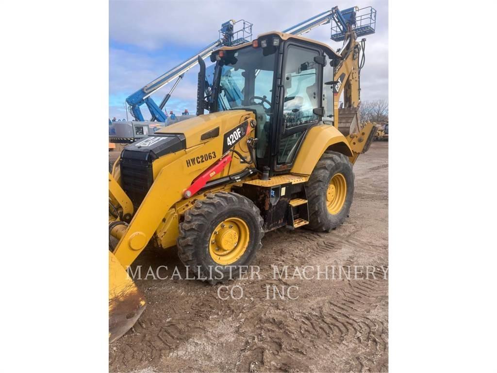 CAT 420F2ST 反鏟裝載機