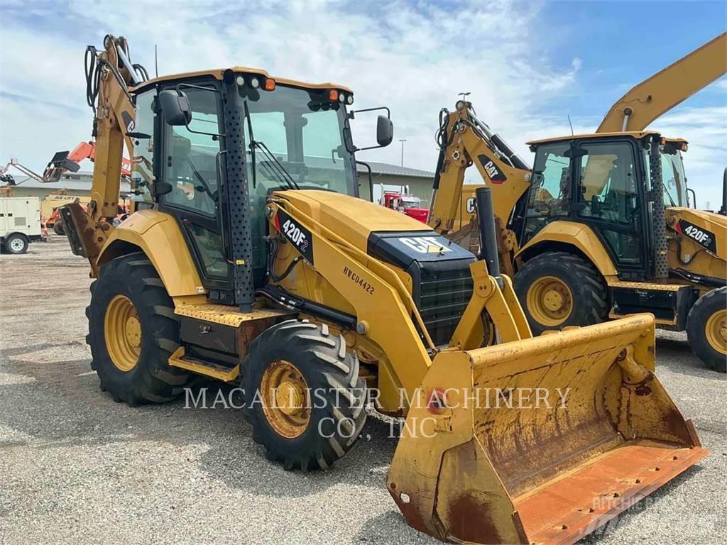 CAT 420F2ST 反鏟裝載機