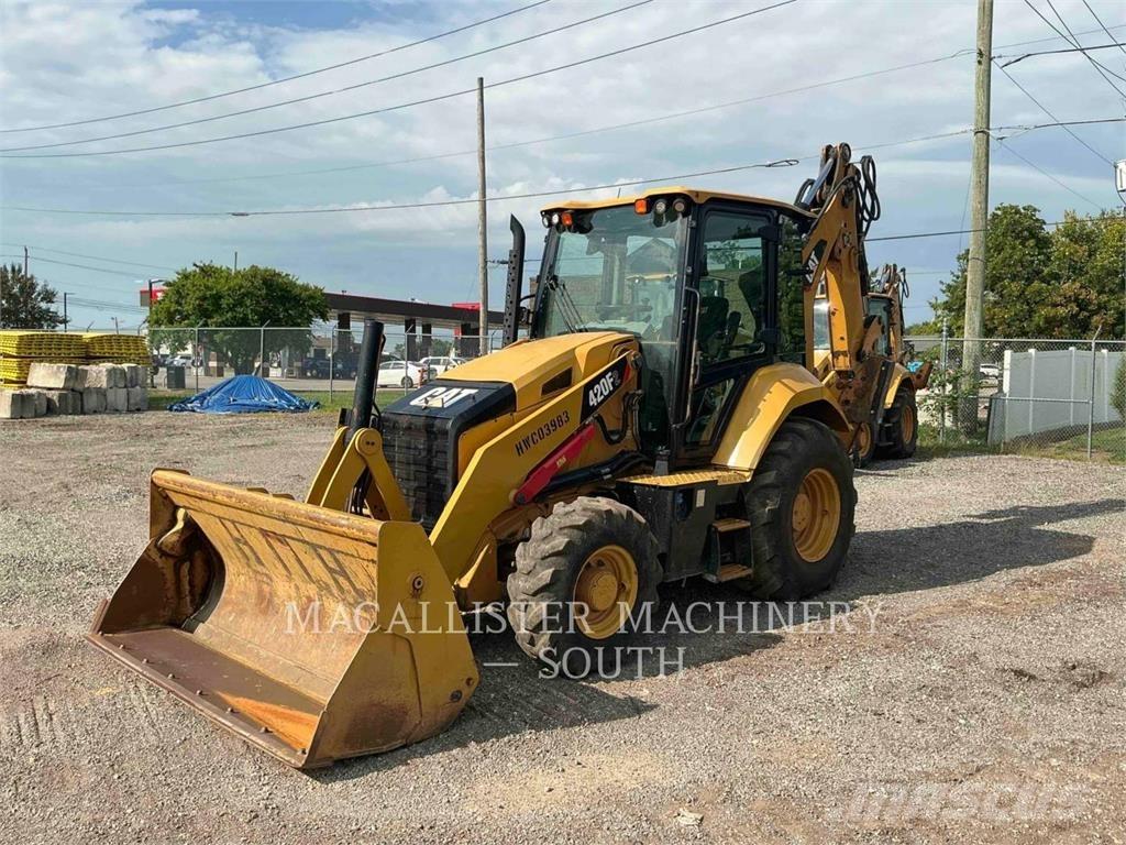 CAT 420F2ST 反鏟裝載機