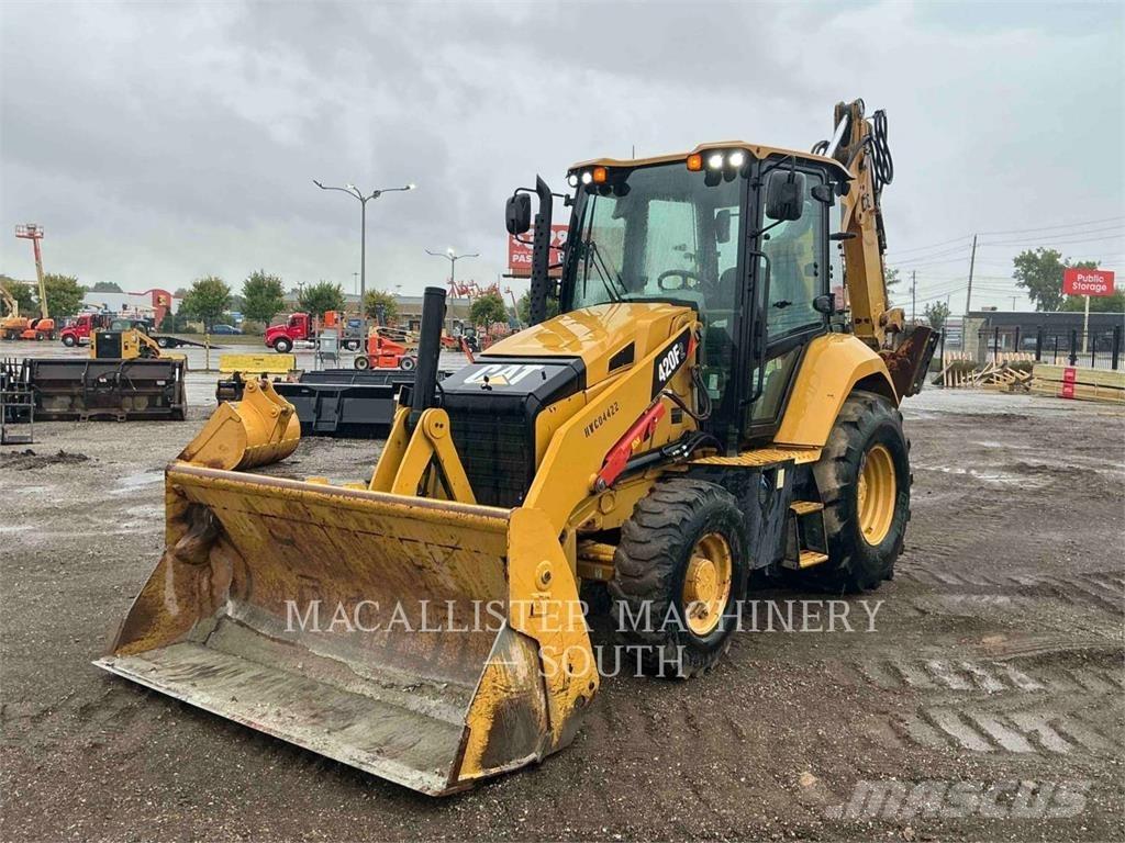 CAT 420F2ST 反鏟裝載機