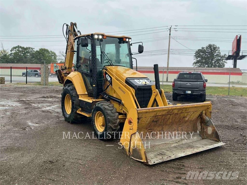 CAT 420F2ST 反鏟裝載機