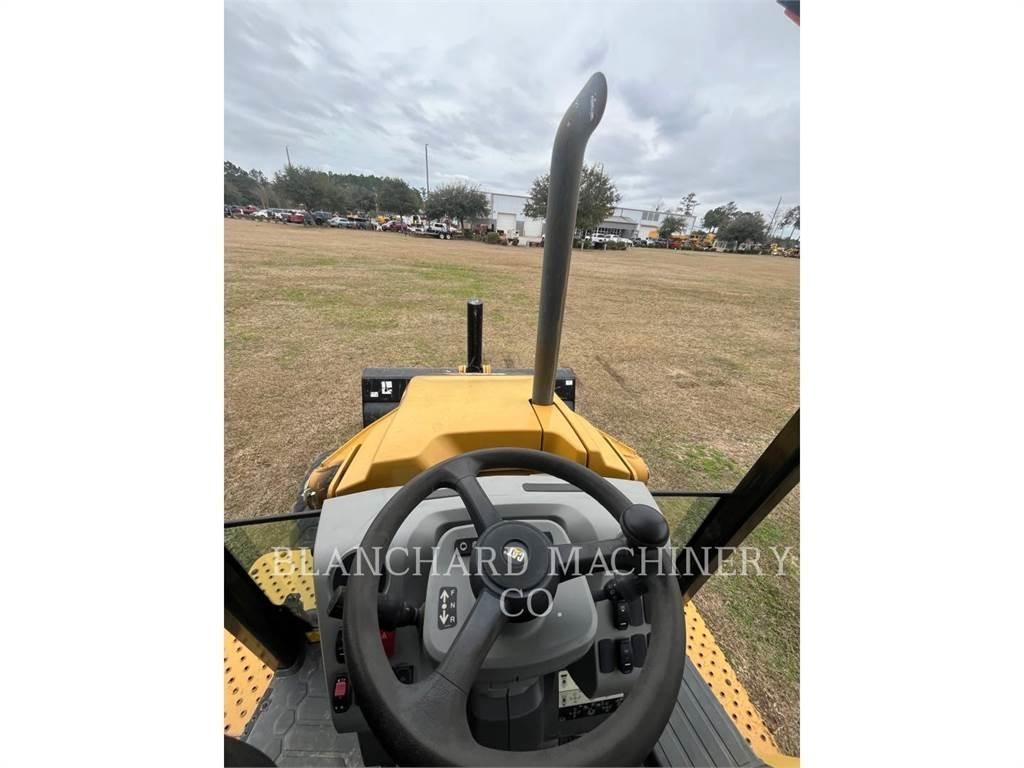 CAT 420XE 反鏟裝載機
