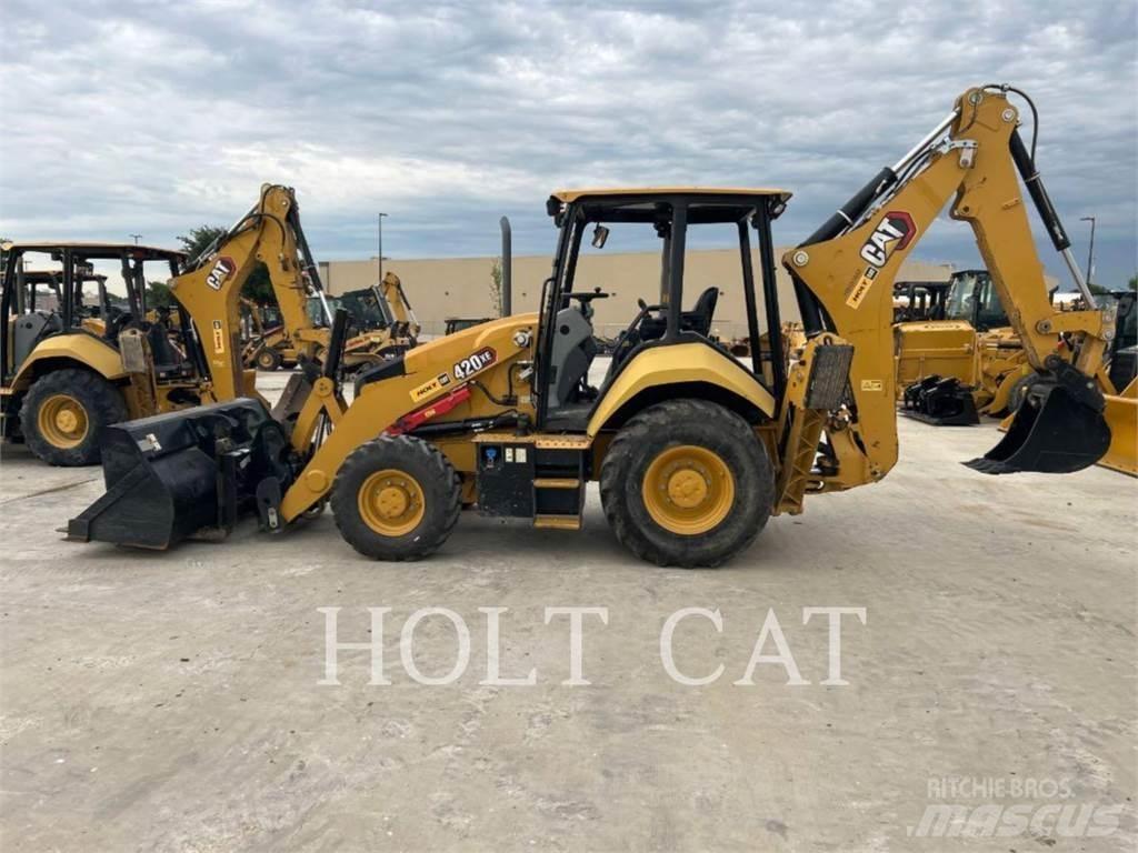 CAT 420XE IT4S 刮土機