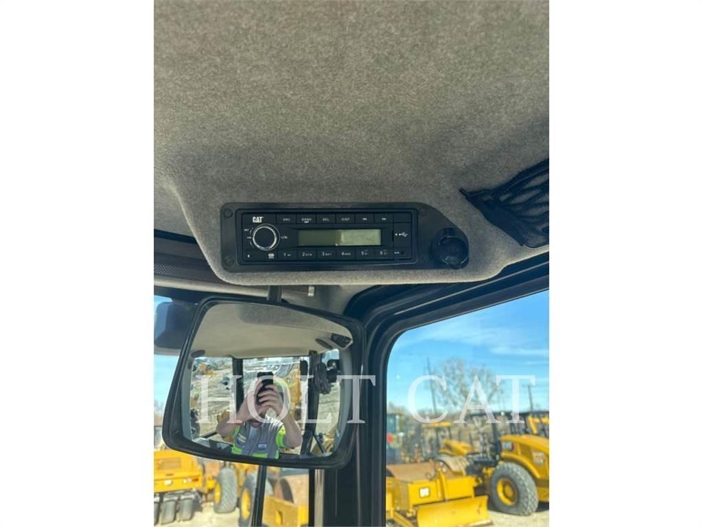 CAT 420XEITCSX 反鏟裝載機