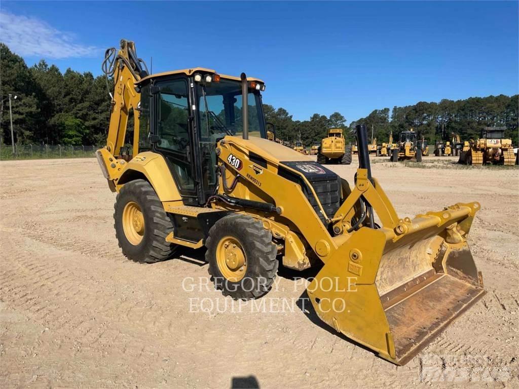 CAT 43007 反鏟裝載機
