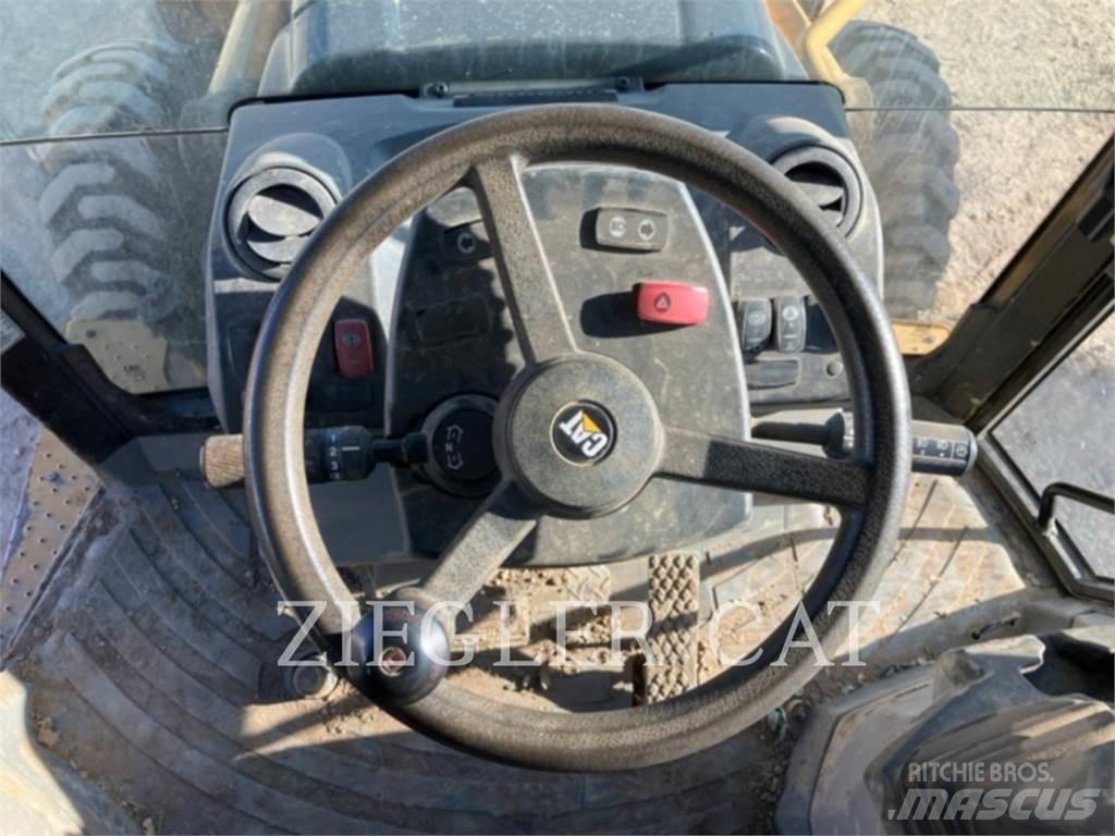 CAT 430E 反鏟裝載機