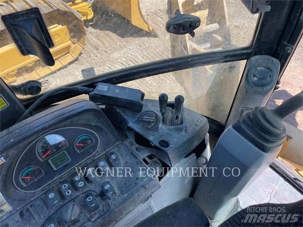 CAT 430F IT4WD 反鏟裝載機