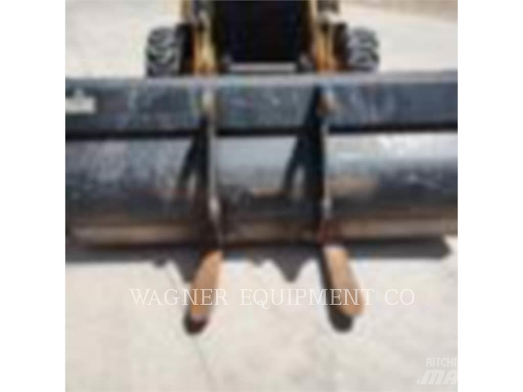 CAT 430F IT4WD 反鏟裝載機