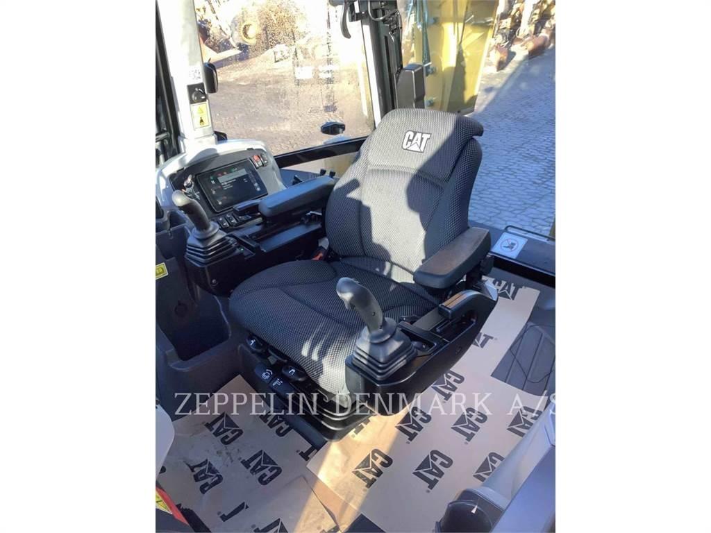 CAT 432 反鏟裝載機