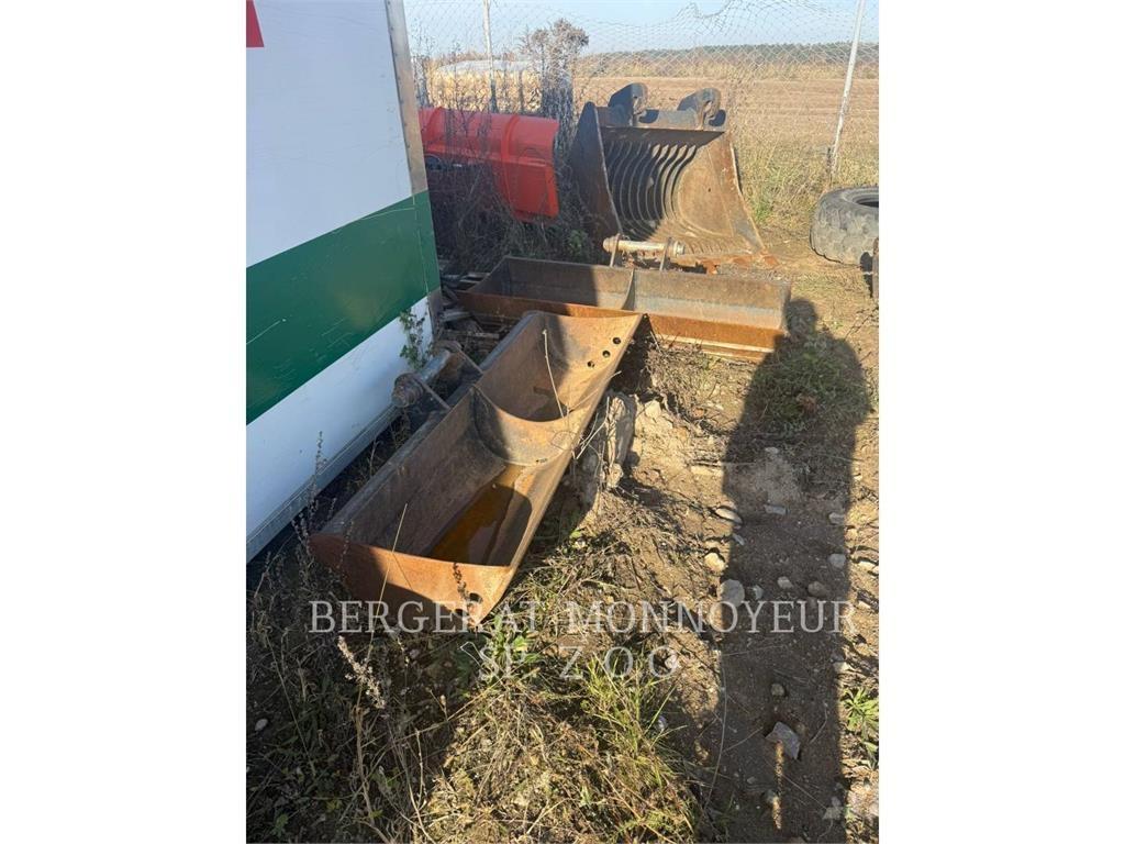 CAT 432F2 反鏟裝載機