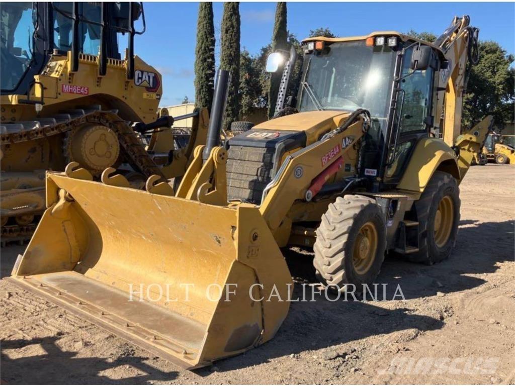CAT 440 反鏟裝載機