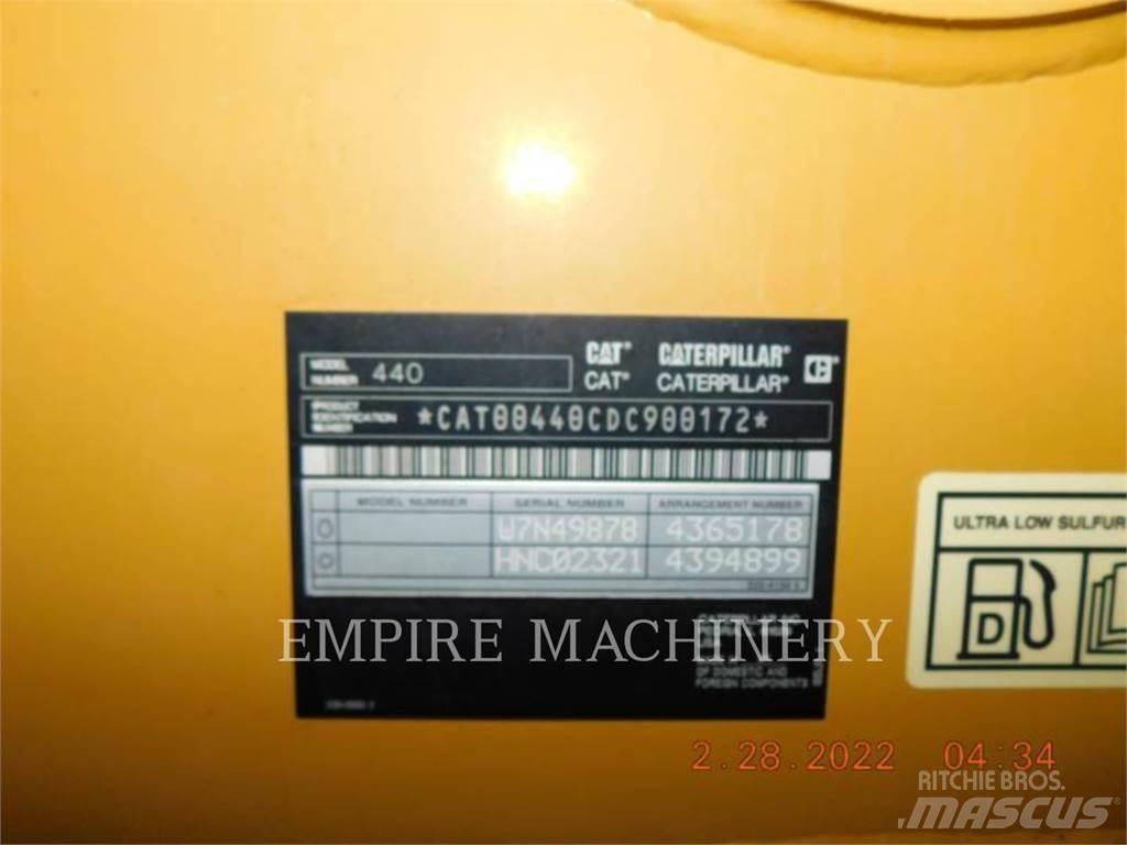 CAT 440-74EOIM 反鏟裝載機