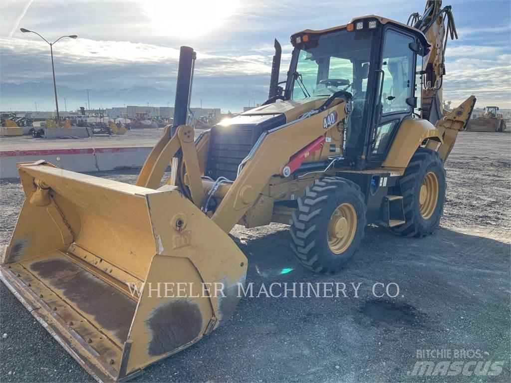 CAT 440 TH 反鏟裝載機