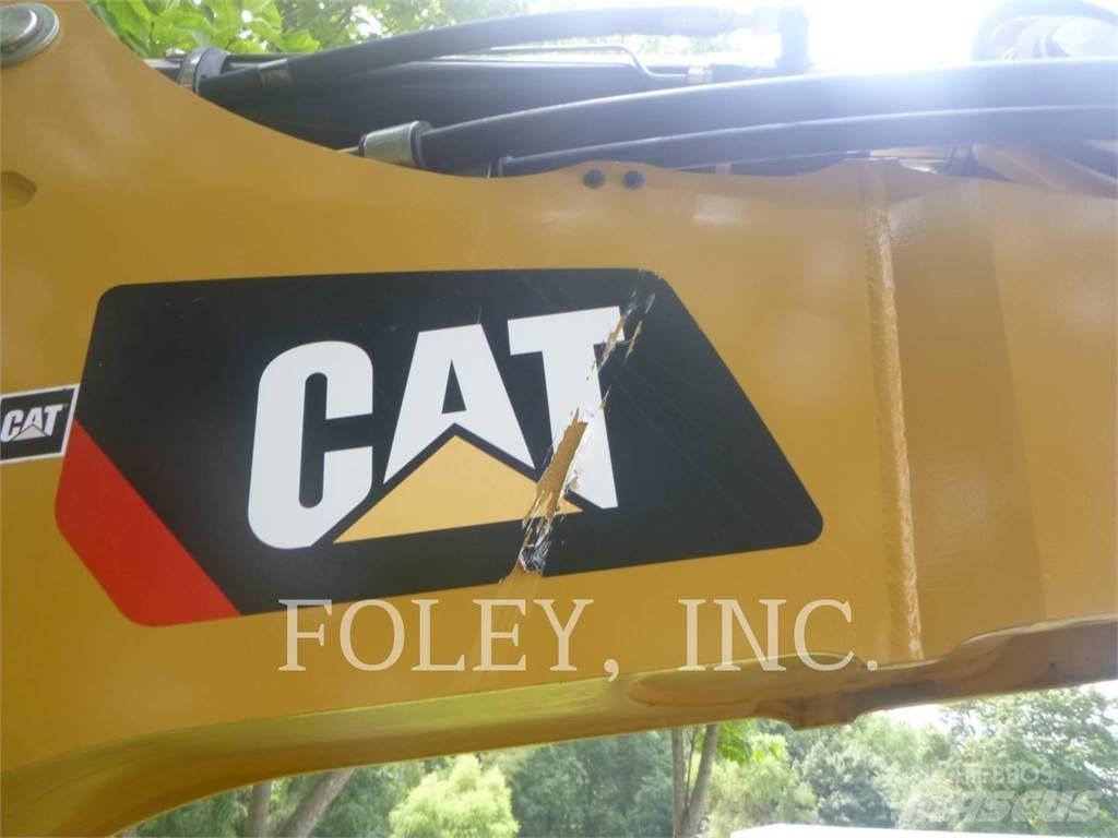 CAT 450-07 反鏟裝載機