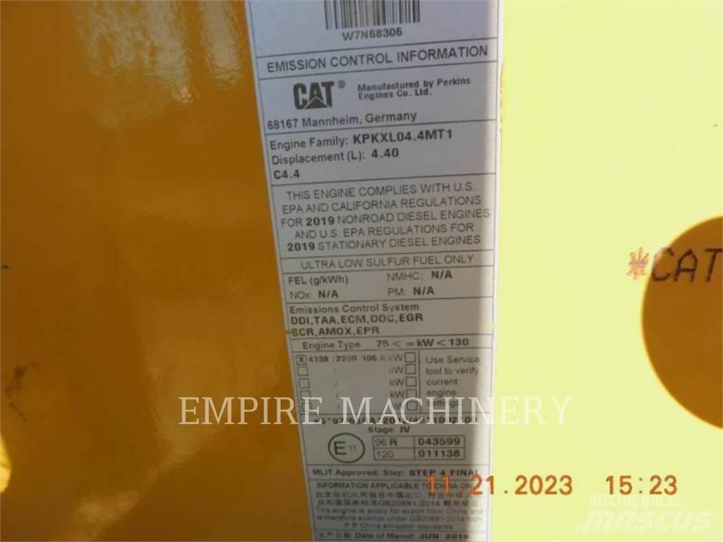 CAT 450-074EOP 反鏟裝載機