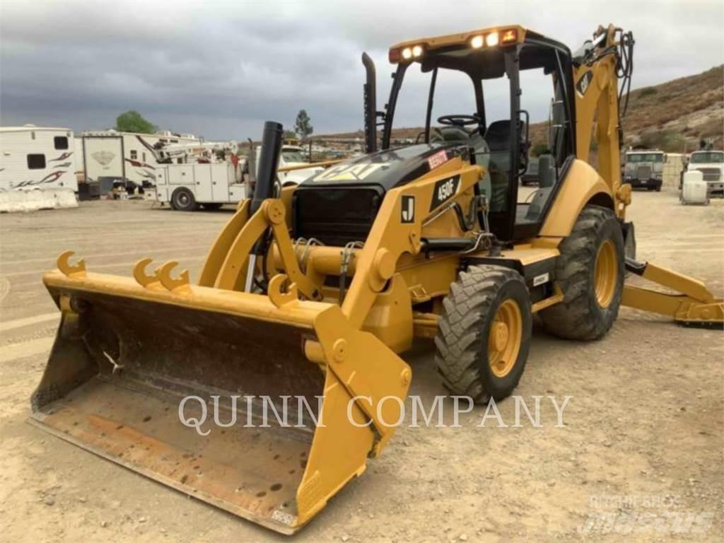 CAT 450F 反鏟裝載機