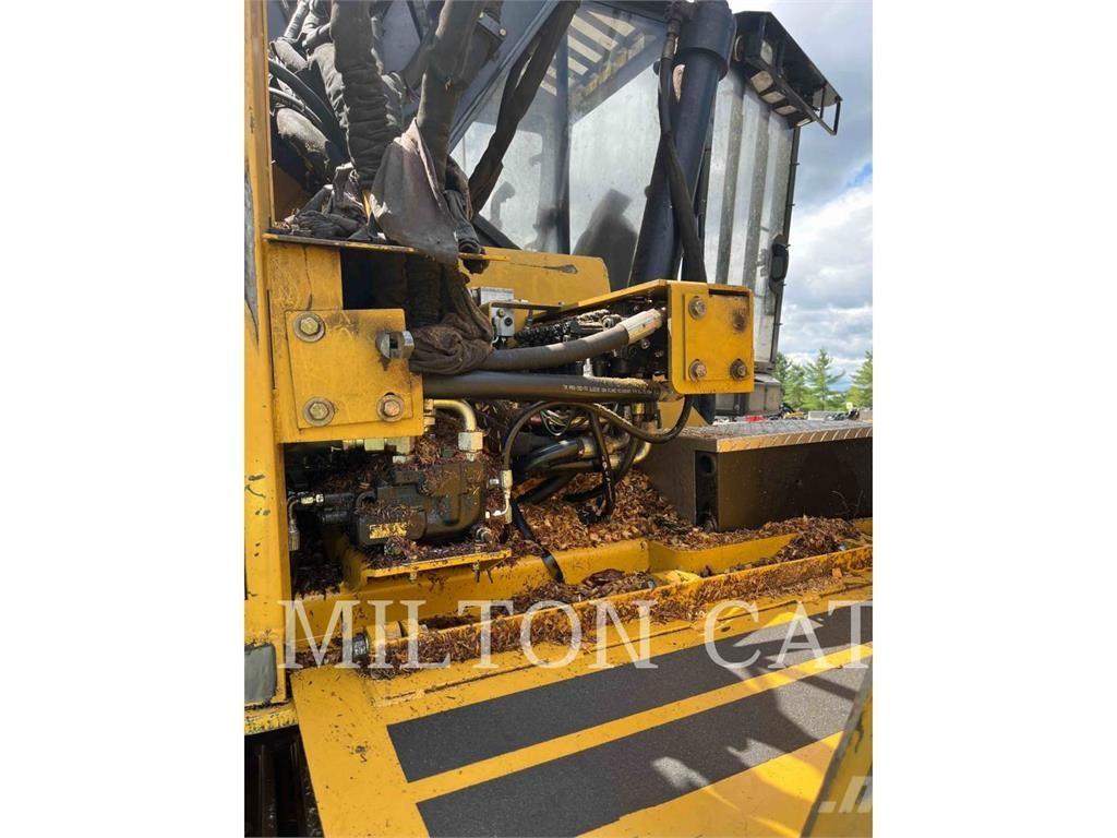 CAT 501 HD 收穫機