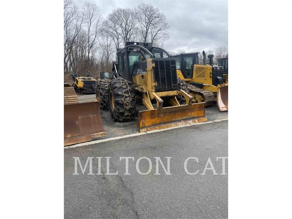 CAT 535C 集材機