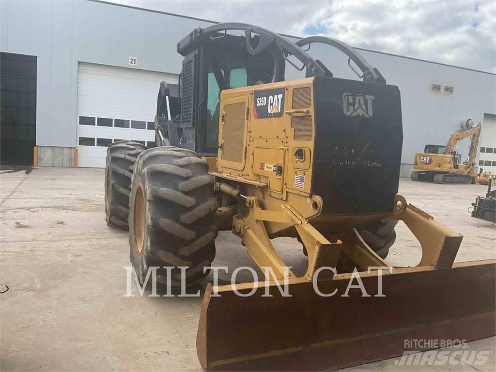 CAT 535D 集材機