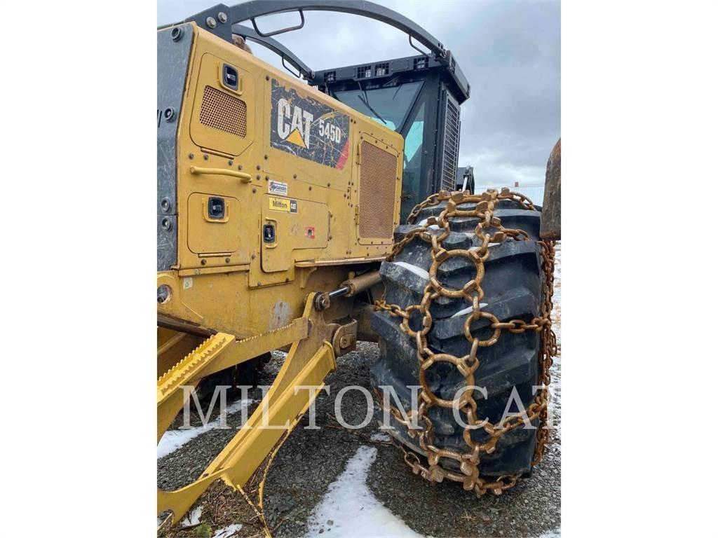 CAT 545D 集材機