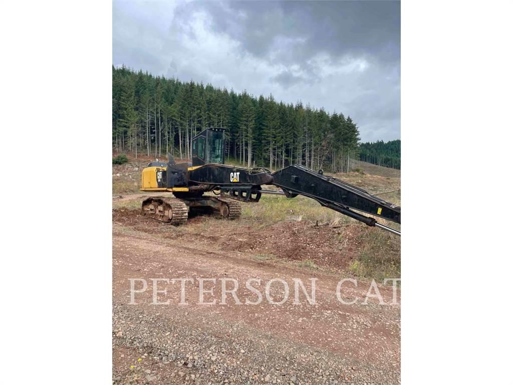 CAT 568 收穫集運機