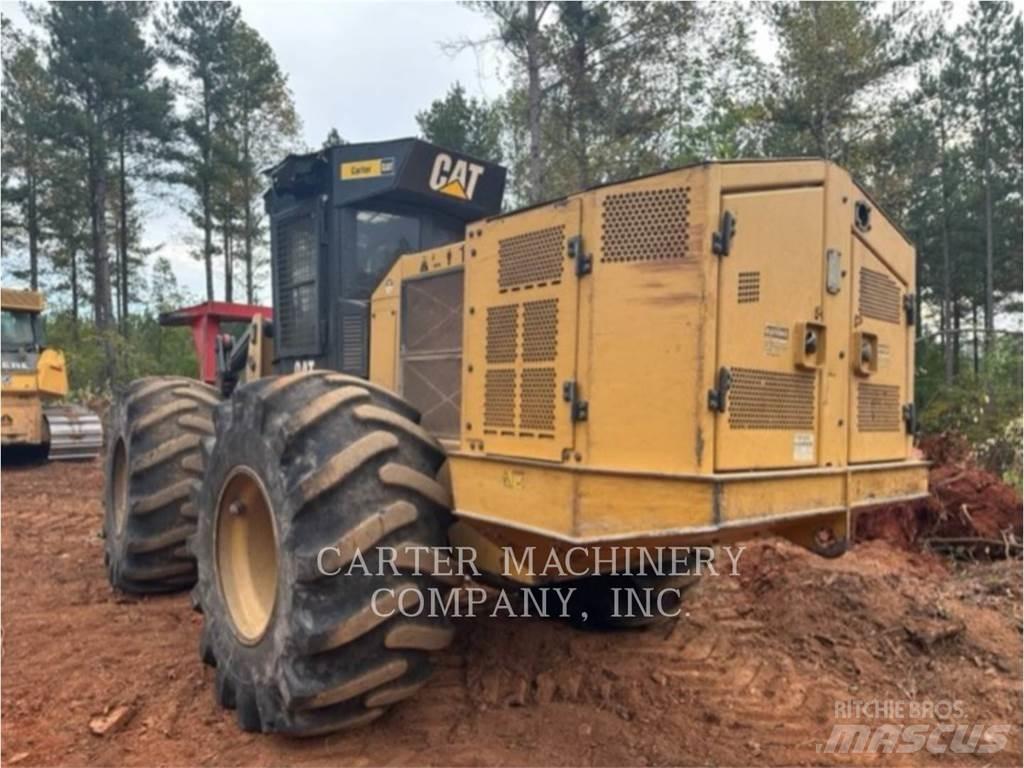 CAT 573D 伐木歸堆機