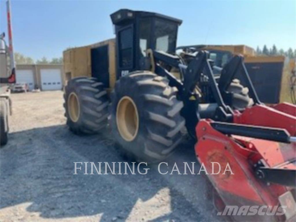 CAT 586C SPT 林業用曳引機