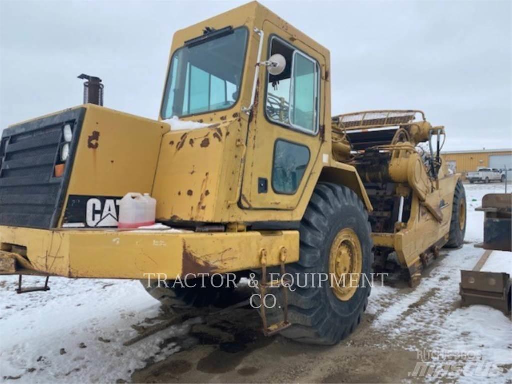 CAT 615C 刮土機