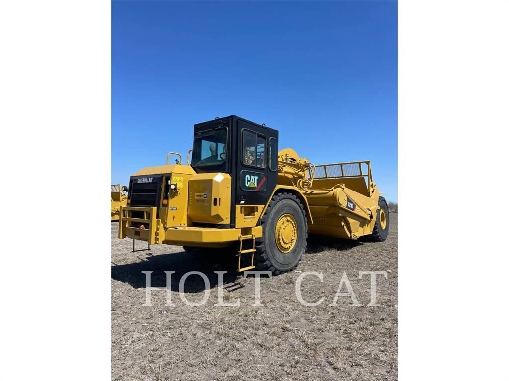 CAT 621G 刮土機