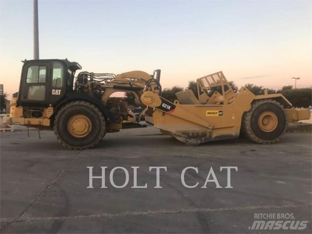 CAT 621K 刮土機