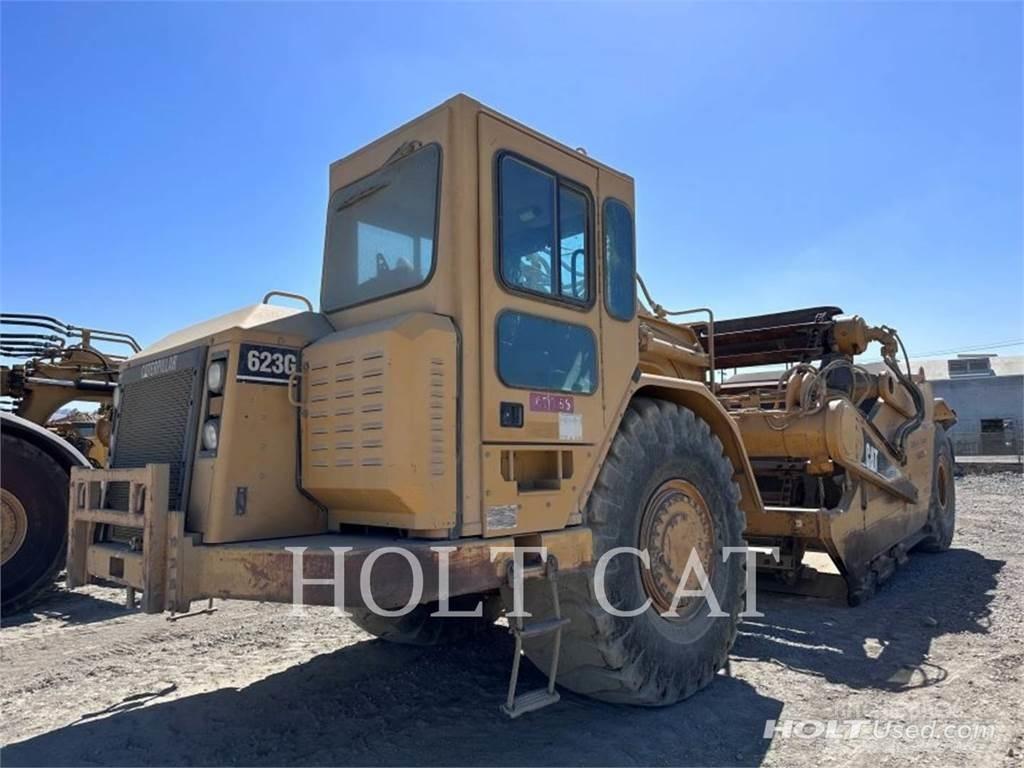 CAT 623G 刮土機