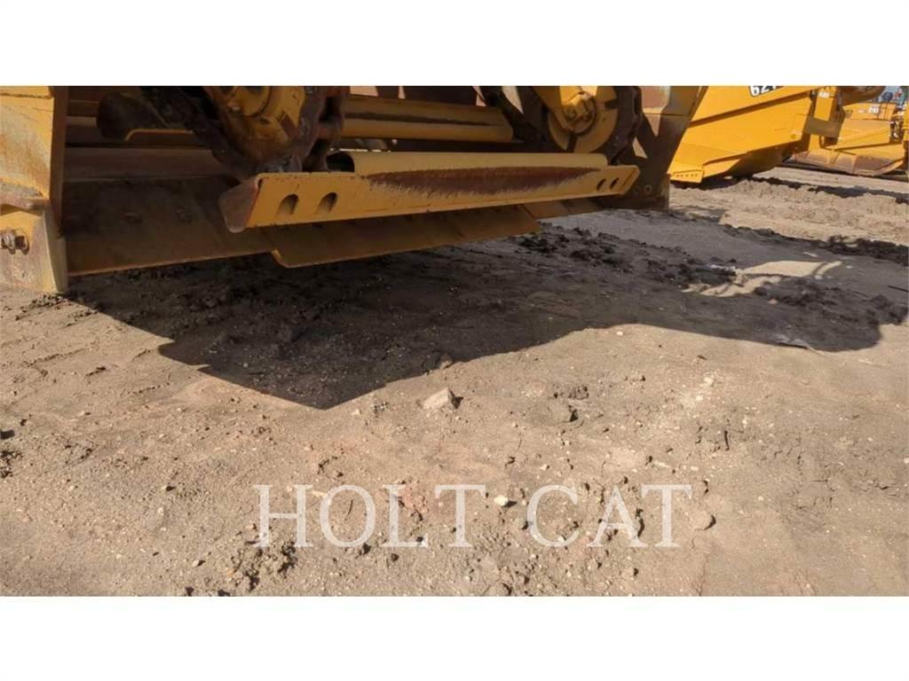 CAT 623K 刮土機