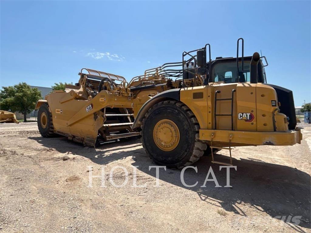 CAT 623K 刮土機