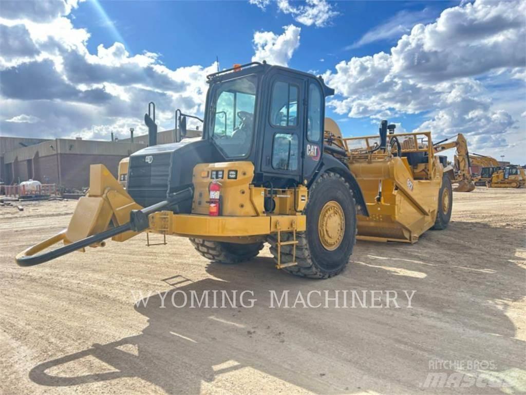 CAT 627 刮土機