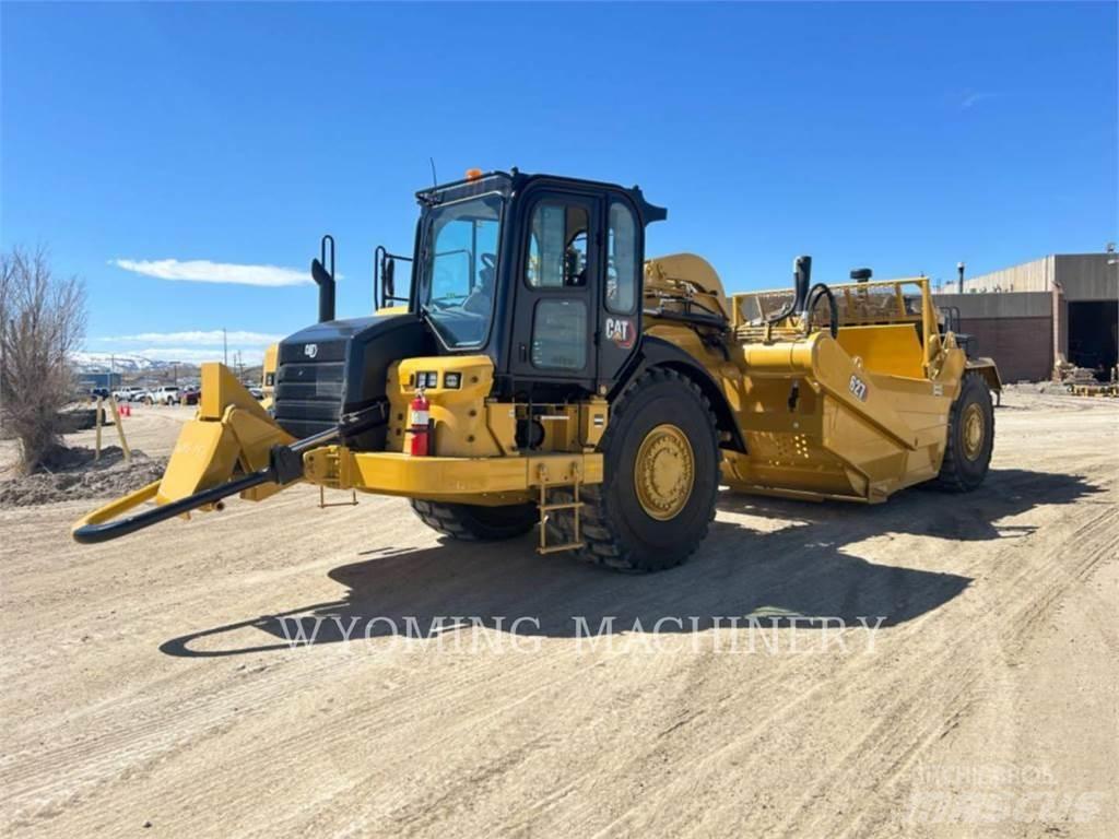 CAT 627 刮土機