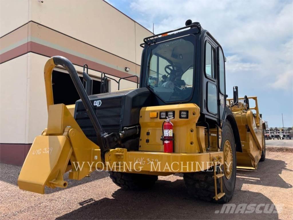 CAT 627 刮土機