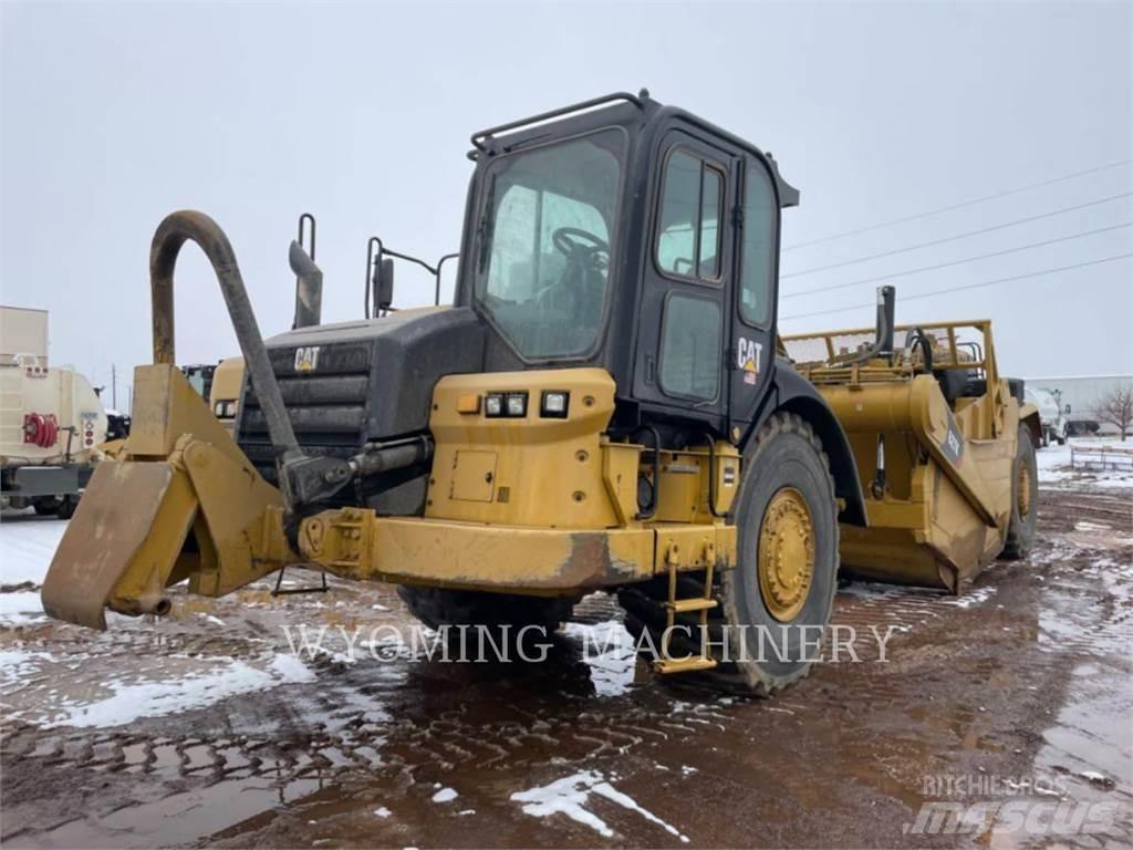 CAT 627K 刮土機