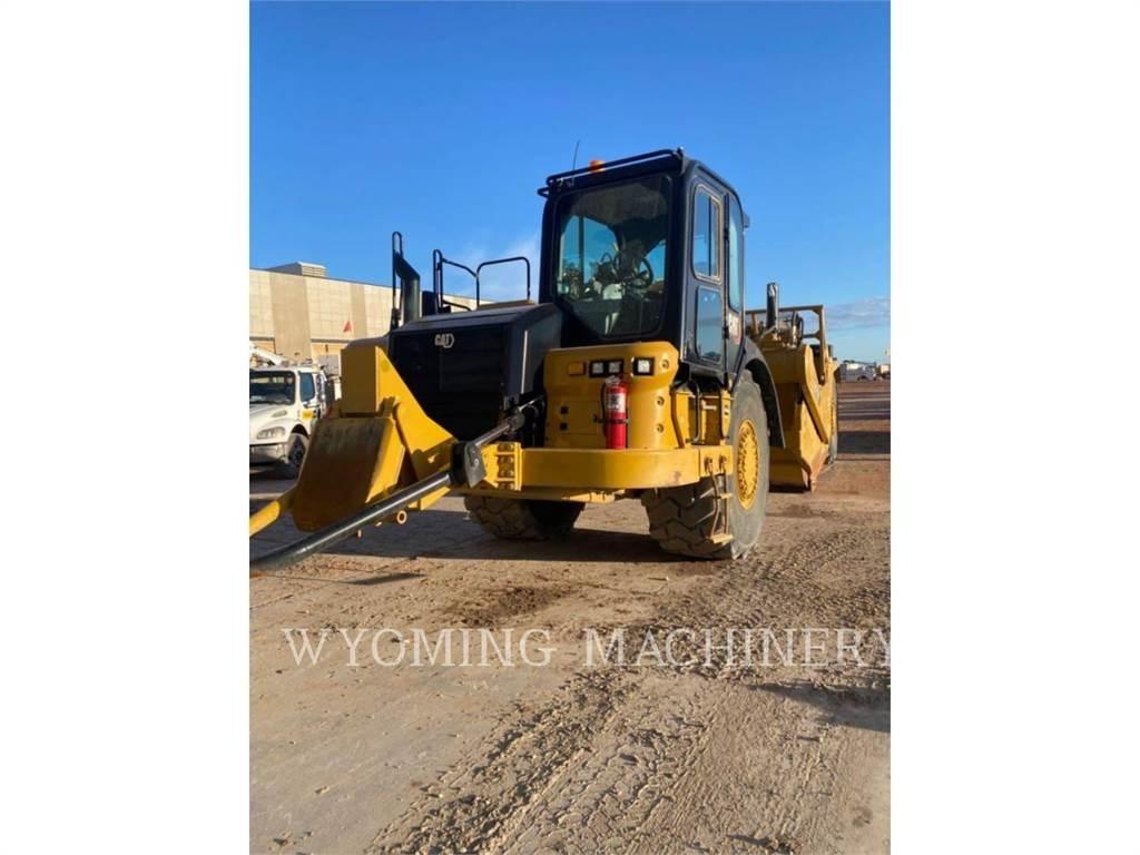 CAT 627K 刮土機