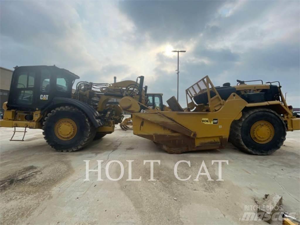 CAT 627K 刮土機