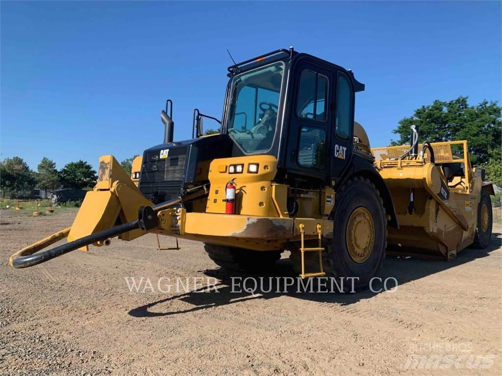 CAT 627K 刮土機