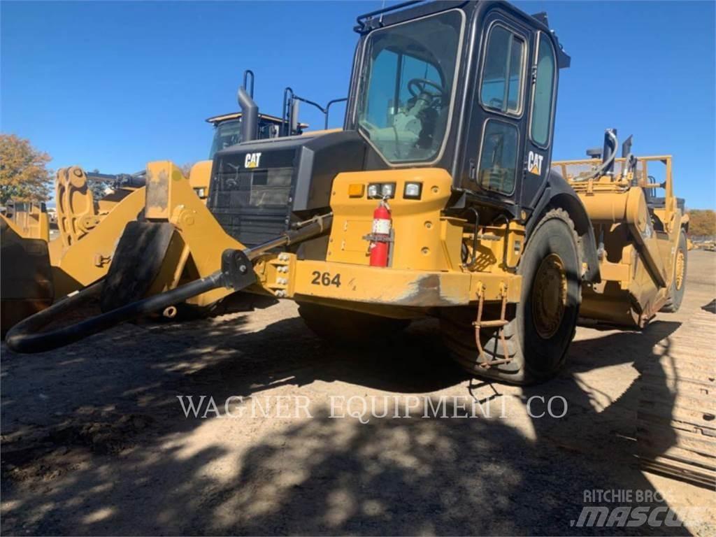 CAT 627K 刮土機