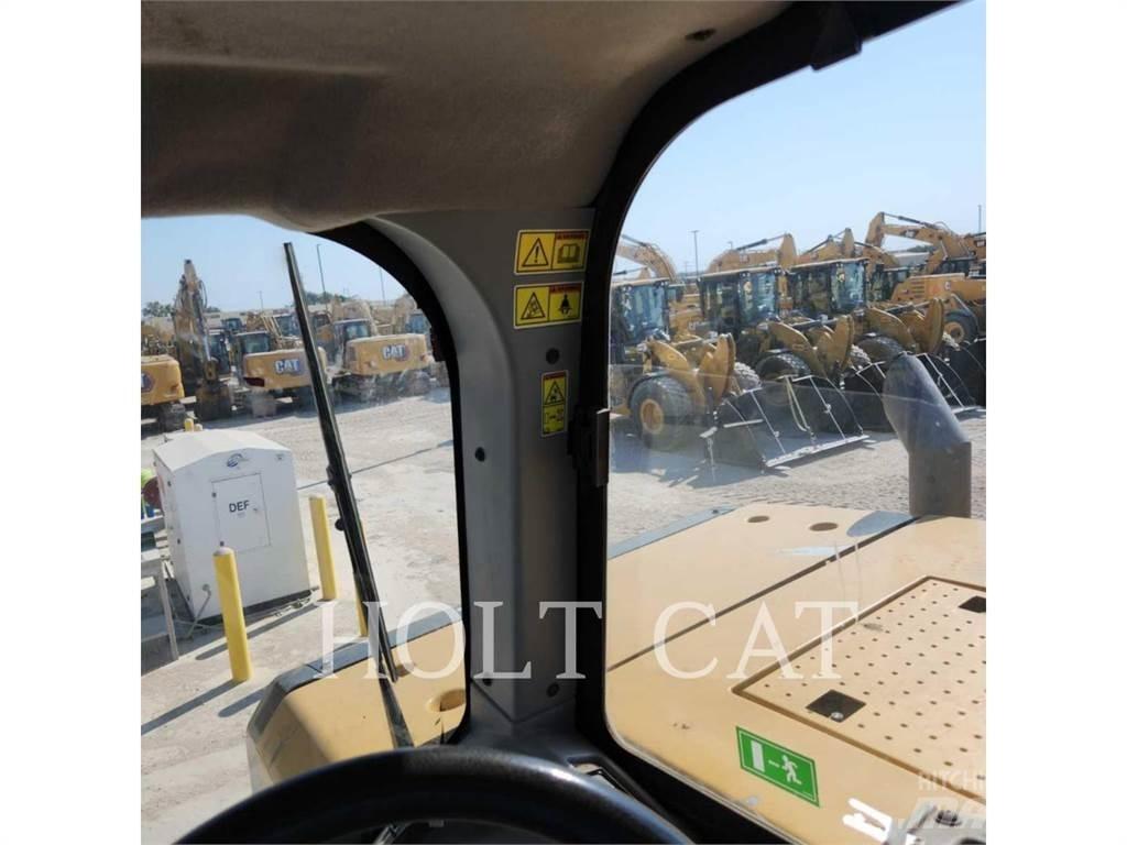 CAT 631K 刮土機