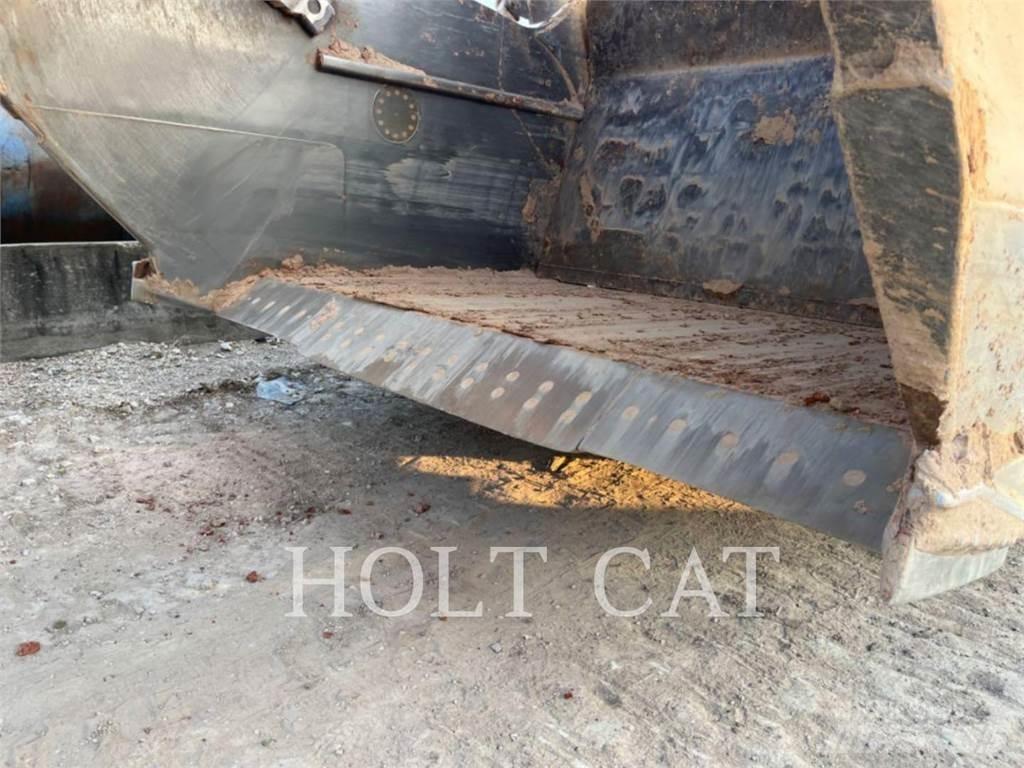 CAT 631K 刮土機