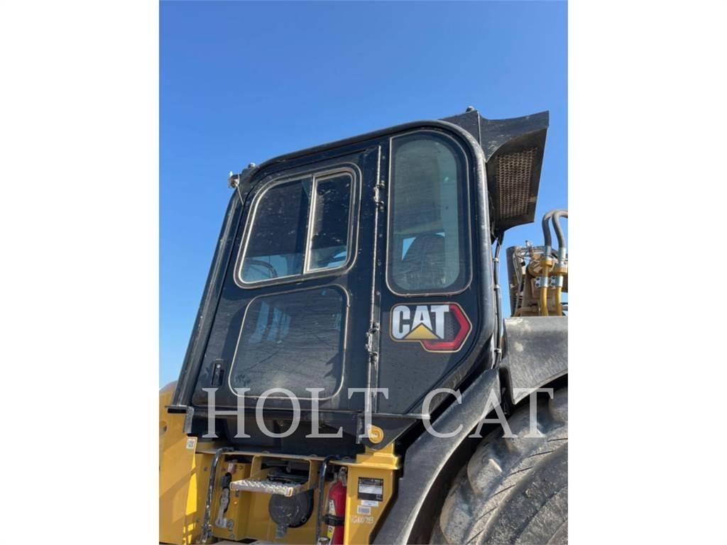 CAT 631K 刮土機
