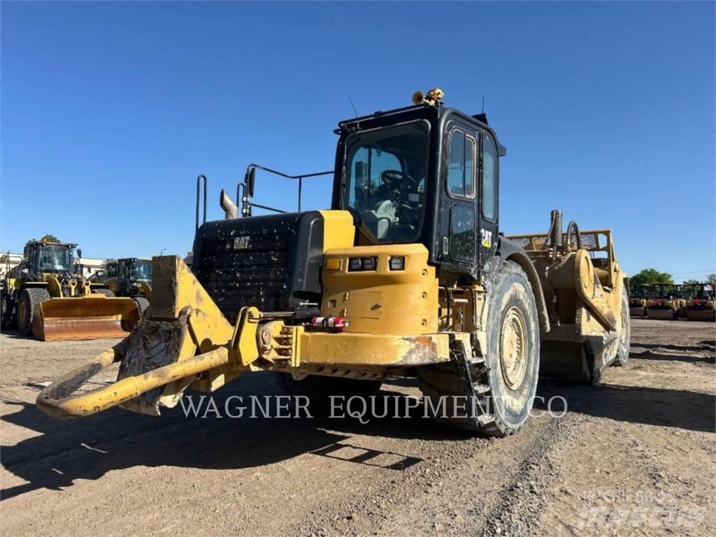 CAT 637K 刮土機