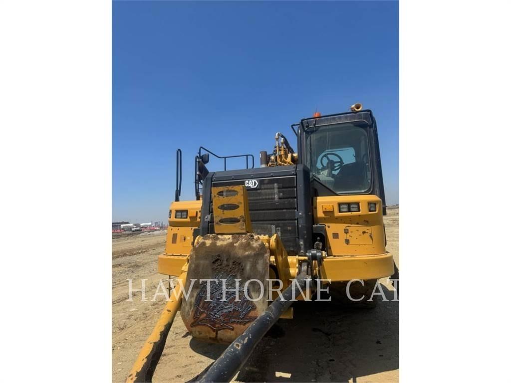 CAT 657 刮土機