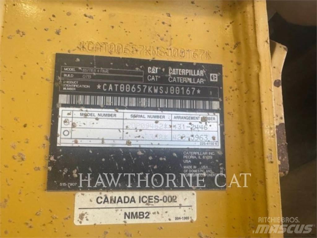 CAT 657 刮土機