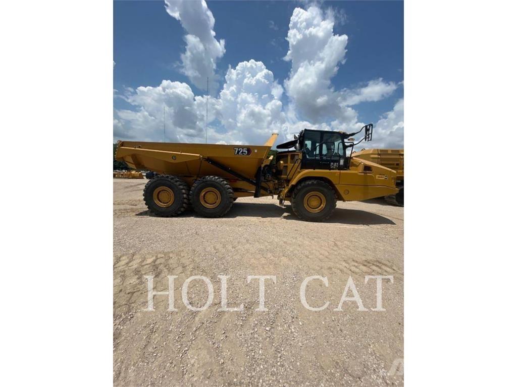 CAT 725 鉸接式起吊車