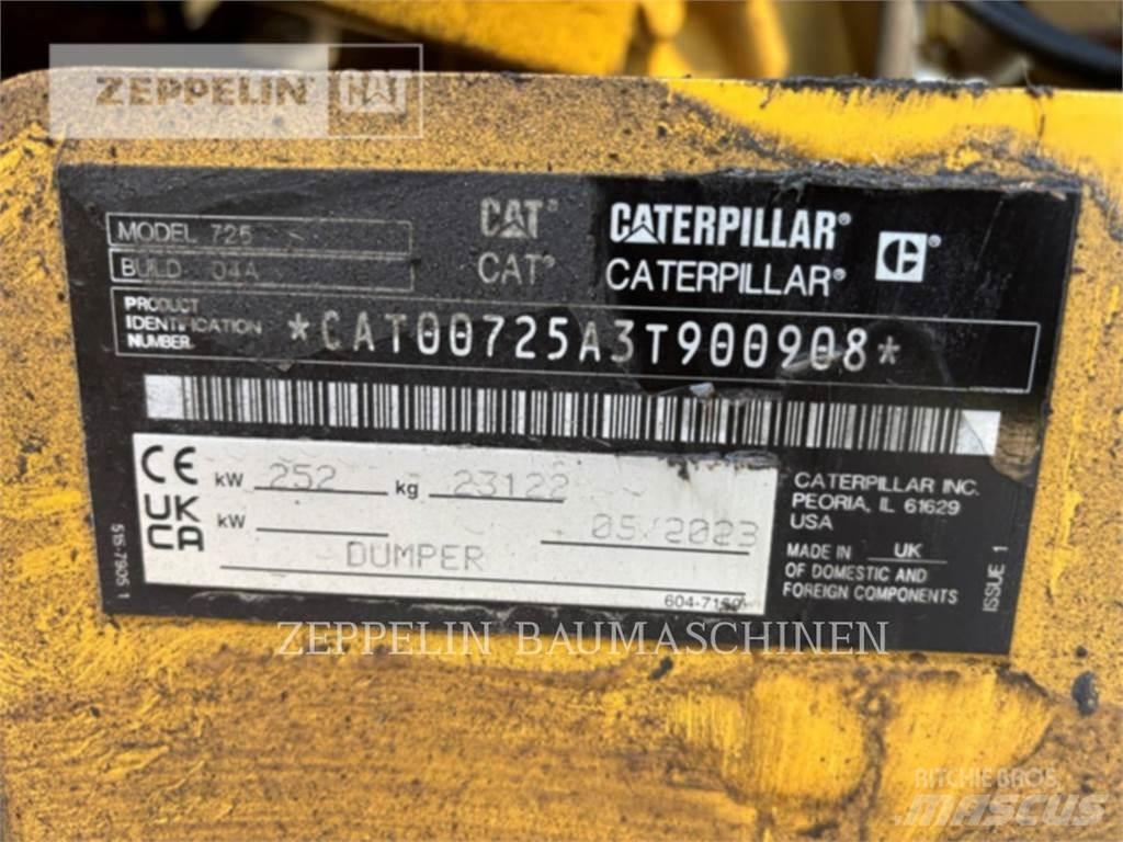 CAT 725-04A 鉸接式起吊車