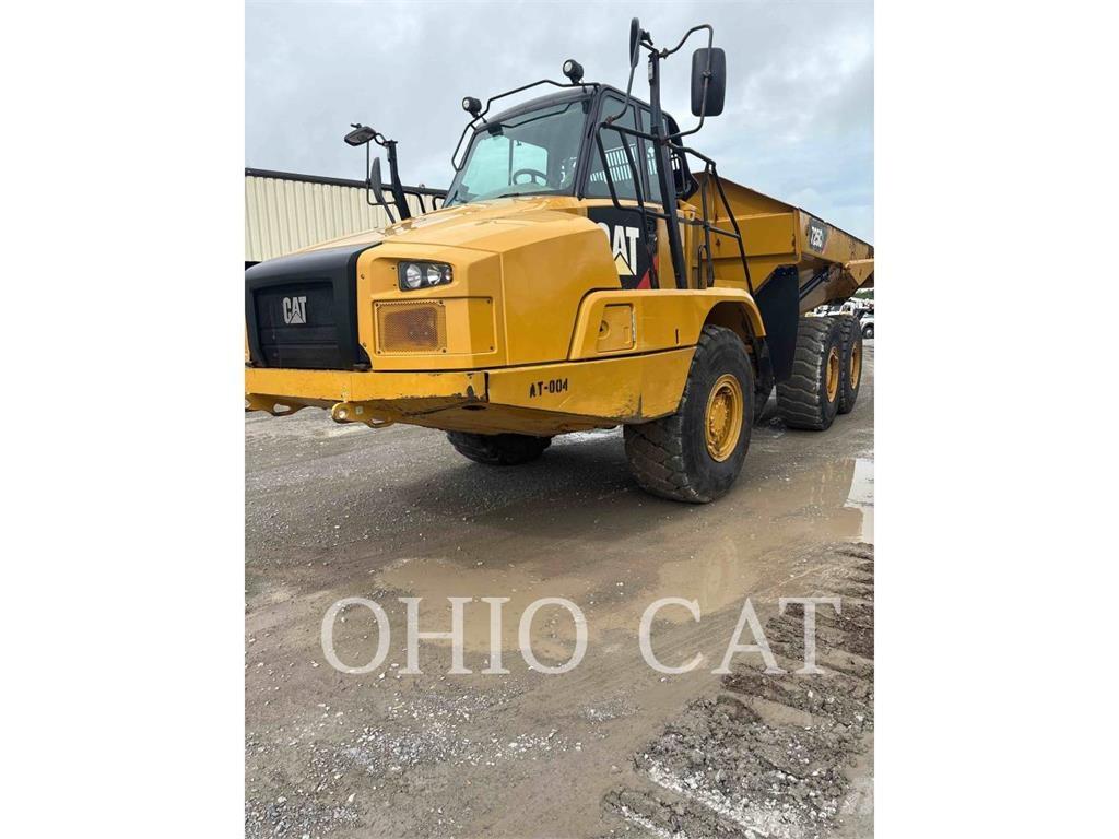 CAT 725 C2 鉸接式起吊車